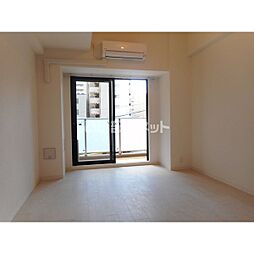 賃料ダウンしました1月中契約開始までAD3 ・FR1　CP中S-R 805 8階1Kのリビング/ダイニング