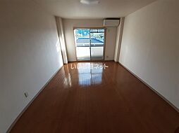 サウスキャッスル庄町 302 3階1Kのリビング/ダイニング