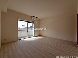 モンパールオキツモ希央台 303 3階1Kのリビング/ダイニング