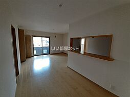 BORONVII A102 1階2LDKのリビング/ダイニング