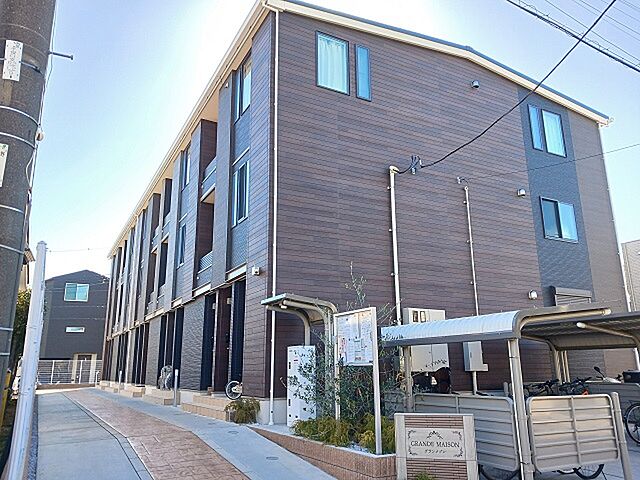 4 / 14