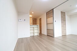 コンフォルタ・ウルゲ 102 1階2LDKのリビング/ダイニング