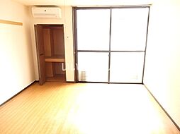 アメニティゾーン白萩 102 1階1Kのリビング/ダイニング