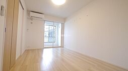 クリスタル　アサヒナ 101 1階1LDKのリビング/ダイニング