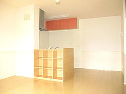 レグルス 205 2階2LDKのリビング/ダイニング