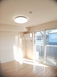 ディアコート・フジ 203 2階1LDKのリビング/ダイニング