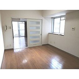 ロイヤルヒルズ上杉II 301 3階1DKのリビング/ダイニング