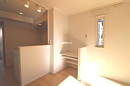 ウィズハイムＭII 101 1階1LDKのリビング/ダイニング