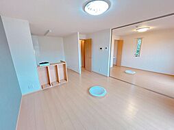 エクセレント ヒルズ 201 2階2LDKのリビング/ダイニング