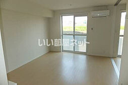 シャーメゾン　ル・コンフォール 102 1階1LDKのリビング/ダイニング