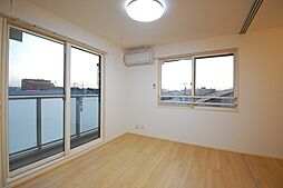 ロコ 301 3階1LDKのリビング/ダイニング