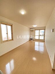 アムール和II 207 2階2LDKのリビング/ダイニング