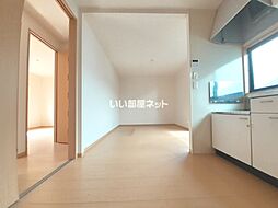 ボナール柳 101 1階2LDKのリビング/ダイニング