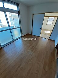 パークサイド西小鷹野III 205 2階3DKのリビング/ダイニング