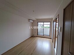 Dear court　B　(多賀城) 102 1階1LDKのリビング/ダイニング