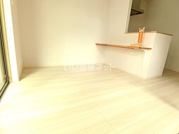 ドゥ・薬師堂　Ｂ 101 1階1LDKのリビング/ダイニング