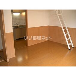 アフォリステーションノース弐番館 103 1階1DKのリビング/ダイニング