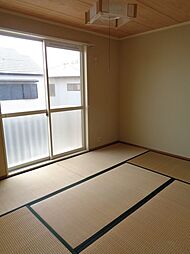 ミューラル湊 203 2階3DKのリビング/ダイニング