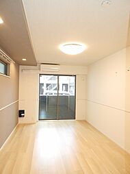 レイル　ヤード　中山　II 101 1階1Kのリビング/ダイニング