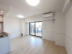 天神台ヒルズ 303 3階1LDKのリビング/ダイニング