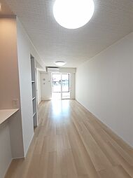 フロレゾン・ベル　I 102 1階1LDKのリビング/ダイニング