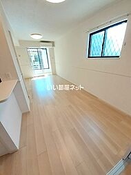 ヴィクトワールＢ 101 1階1LDKのリビング/ダイニング