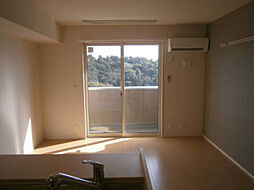 サンシャインヒルズ厨 303 3階ワンルームのリビング/ダイニング