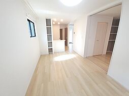 カーサ　フェリーチェ　I 102 1階1LDKのリビング/ダイニング