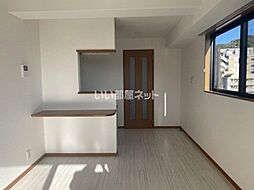 フレスコ・プレッタ 705 7階ワンルームのリビング/ダイニング