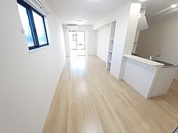 ラカリアＢ 103 1階1LDKのリビング/ダイニング