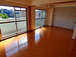 シルクロード 205 2階2LDKのリビング/ダイニング