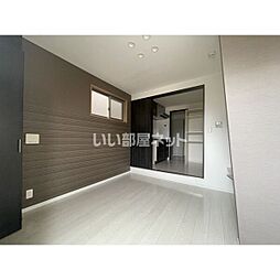 With白鷺 201 2階1Kのリビング/ダイニング