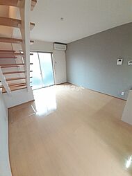 D and I himekata I棟 3 1階1LDKのリビング/ダイニング