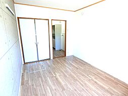 ヴァンセーヌ今村　A棟 105 1階ワンルームのリビング/ダイニング