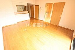 リフォーレ 202 2階2LDKのリビング/ダイニング