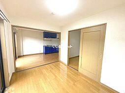 レトア安芸高田 202 2階3DKのリビング/ダイニング