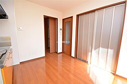 ロコ・カネッサＡ 102 1階2DKのリビング/ダイニング