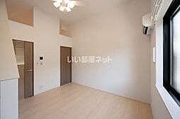 アザ−レ・ディオン相模大野 205 2階1Kのリビング/ダイニング