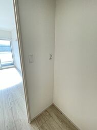 ヴィラ川口元郷 111 1階1Kのリビング/ダイニング