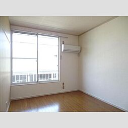 メゾン川内A棟 112 2階1Kのリビング/ダイニング