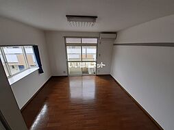 メゾン・エスポワールC棟 201 2階ワンルームのリビング/ダイニング