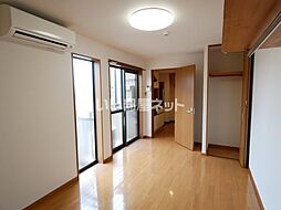 フラッティ七条大橋 302 3階1Kのリビング/ダイニング