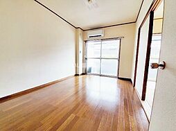 パールヴィレッジ三田 202 2階2LDKのリビング/ダイニング