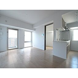 JR常磐線 南千住駅 徒歩8分の賃貸マンション 13階2LDKのリビング/ダイニング