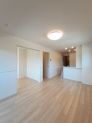 御船レジデンスI 201 2階2LDKのリビング/ダイニング