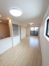 クレールかめうら 201 2階2LDKのリビング/ダイニング