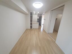 パークサイドパレスIII 103 1階1LDKのリビング/ダイニング