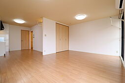 ウエスタンパーク8 101 1階1LDKのリビング/ダイニング