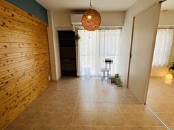 細田山ビル 104 1階1LDKのリビング/ダイニング