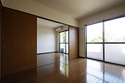 モイセスホワイトリバー 204 2階2DKのリビング/ダイニング